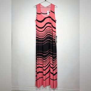 Avenue Women’s NWT Size 22/24 Sleeveless Maxi Dress